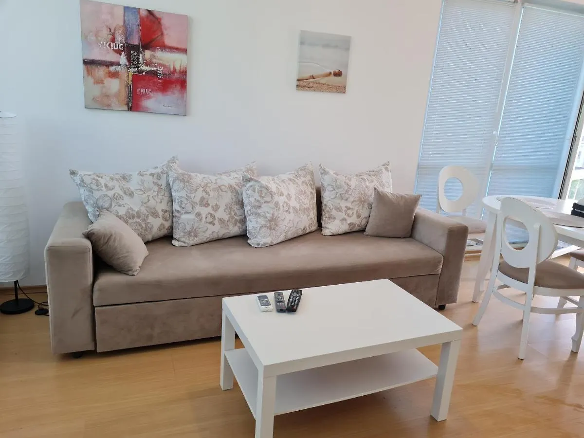 Апартаменти Кабакум Морски Бриз На Крачки От Плажа Varna Appartement